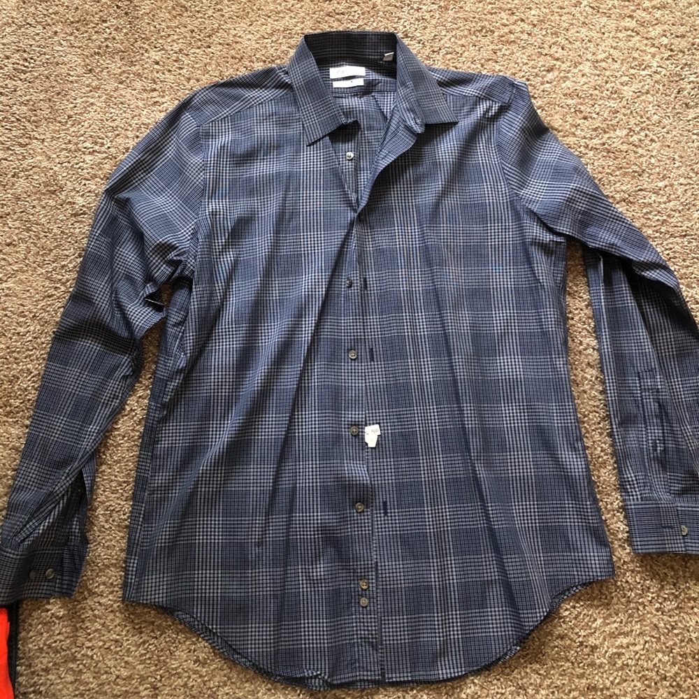 Calvin Klein blue men’s dress shirt